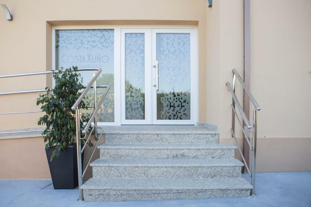 Apartamentos Costa Xuno 拉科鲁尼亚 外观 照片